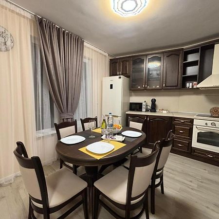 Grand Apartment Bogoridi - Top Center Near To Sea And Sea Garden Burgas Bagian luar foto